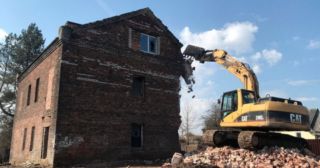 Демонтаж кирпичного дома Щербинка, цена от 2903 руб.